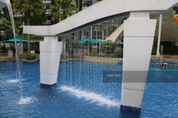 Hillview Regency (D23), Condominium #192950462